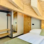 Hotell Peaky Riders Self Check-in