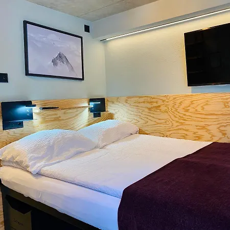 Peaky Riders Self Check-in Hotel 2*