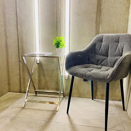 Peaky Riders Self Check-in Hotel 2*