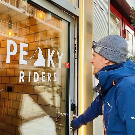 ホテル Peaky Riders Self Check-in 2*