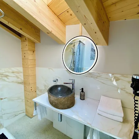 ホテル Peaky Riders Self Check-in 2*