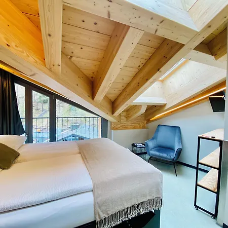 Peaky Riders Self Check-in 2* ツェルマット