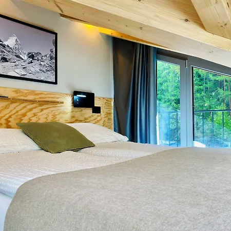 ホテル Peaky Riders Self Check-in ツェルマット