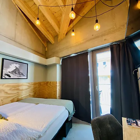 Hotell Peaky Riders Self Check-in