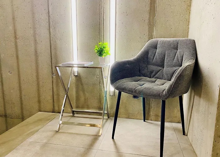 Peaky Riders Self Check-in Hotel 2*