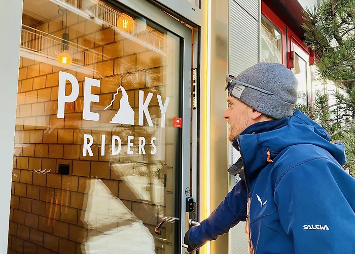 Hotel Peaky Riders Self Check-in 2*