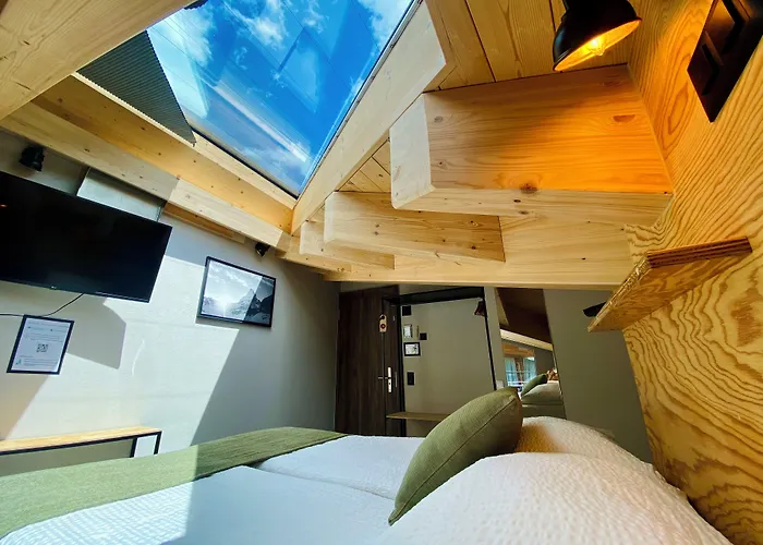 Peaky Riders Self Check-in 2*