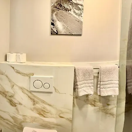 Otel Peaky Riders Self Check-in Zermatt
