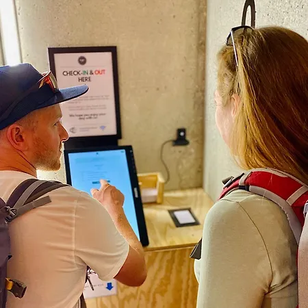 Hotel Peaky Riders Self Check-in Zermatt